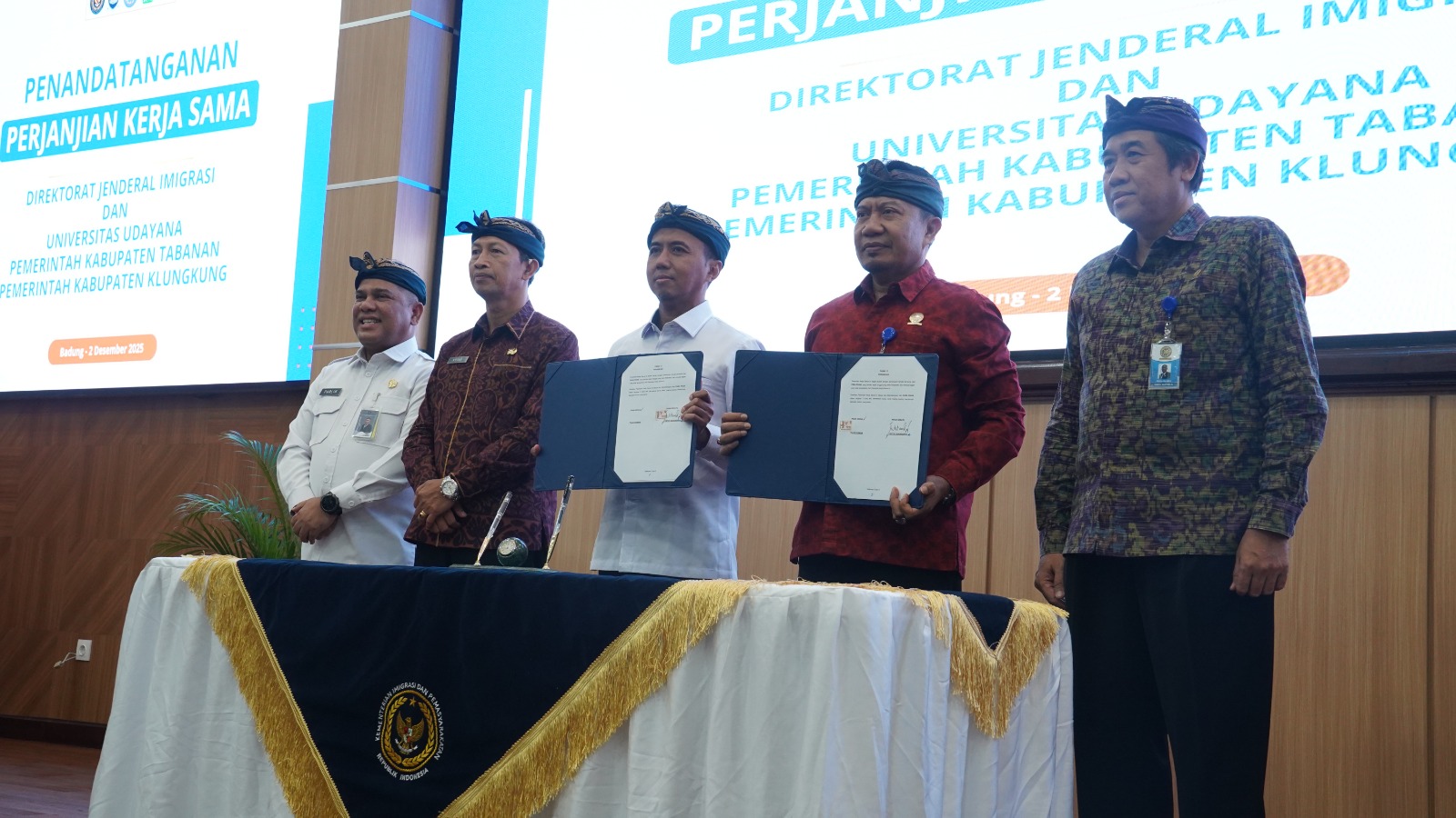 IMPACT IMIGRASI BALI